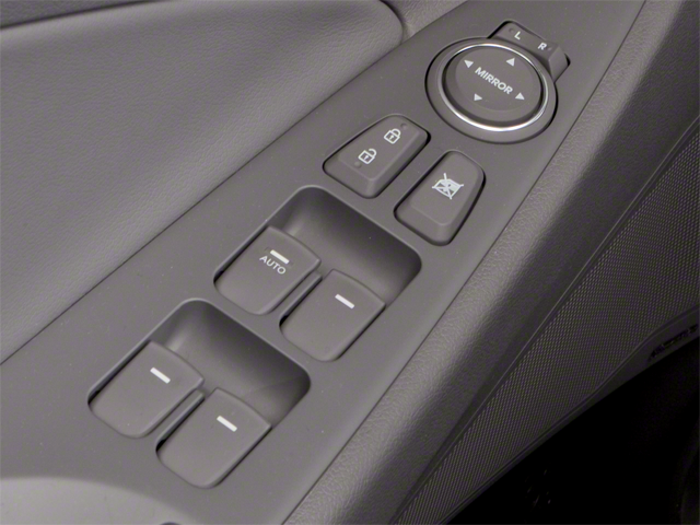 2012 Hyundai SONATA SE