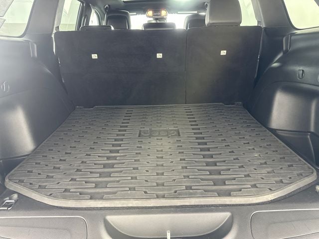 2021 Jeep Grand Cherokee 80th Anniversary Edition