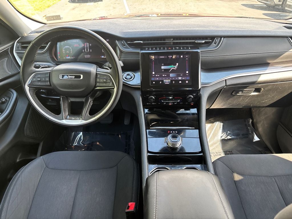 2023 Jeep Grand Cherokee Laredo