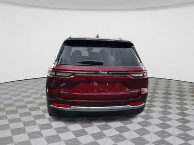 2023 Jeep Grand Cherokee Laredo
