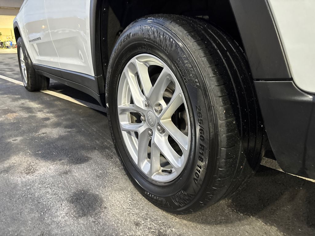 2022 Jeep Grand Cherokee L Laredo