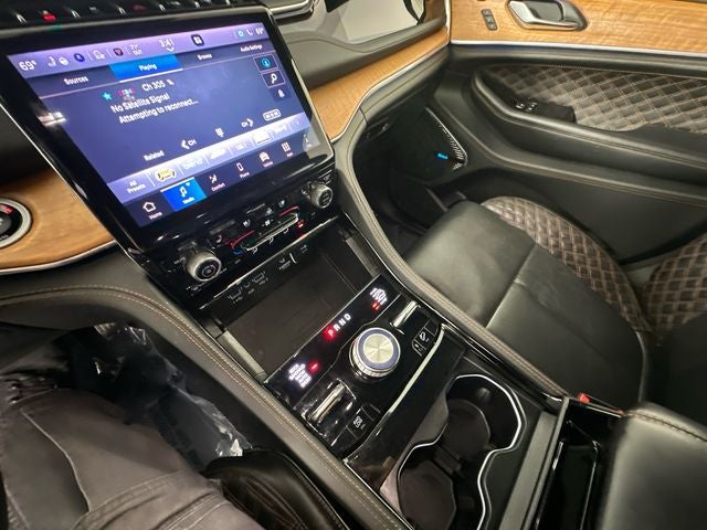 2023 Jeep Grand Cherokee L Summit