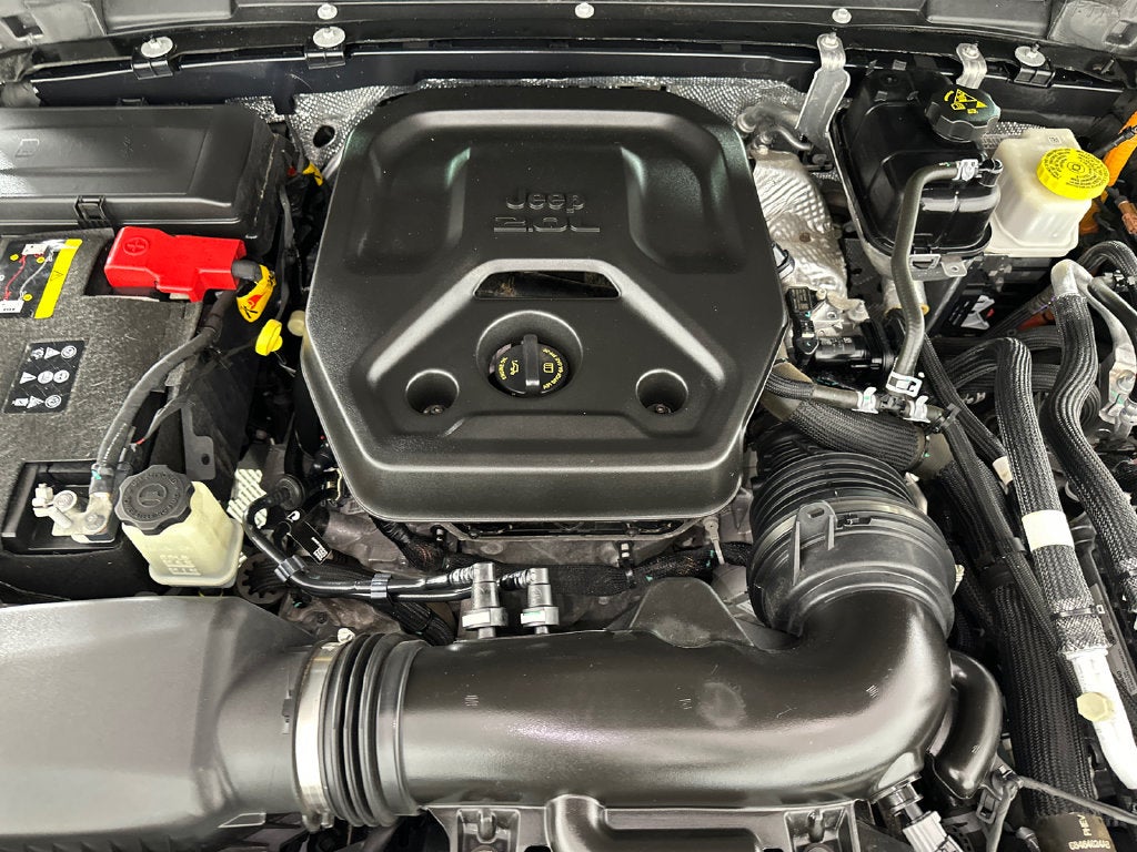 2024 Jeep Wrangler Sahara 4xe