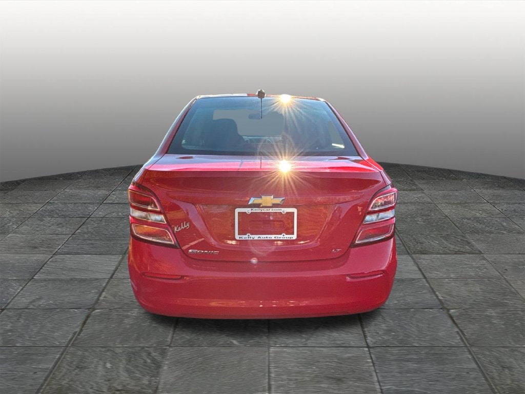 2018 Chevrolet Sonic LT