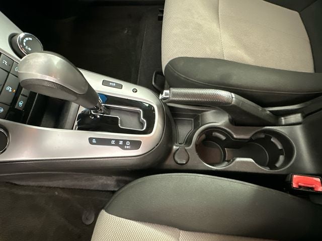 2011 Chevrolet Cruze LS