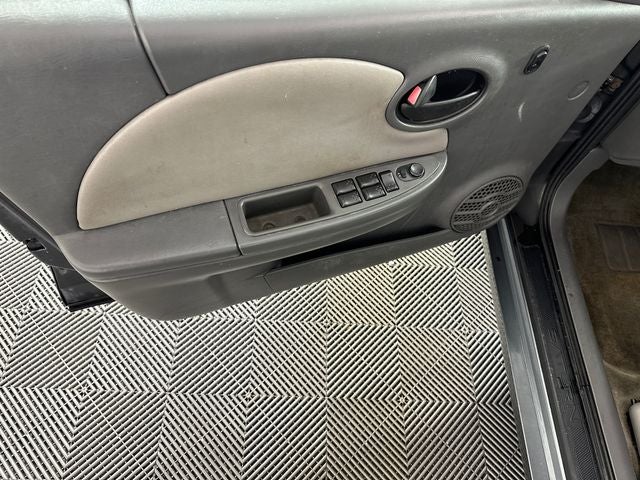 2006 Saturn ION 3
