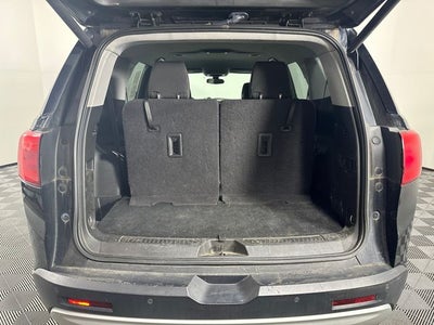 2017 GMC Acadia SLE-2