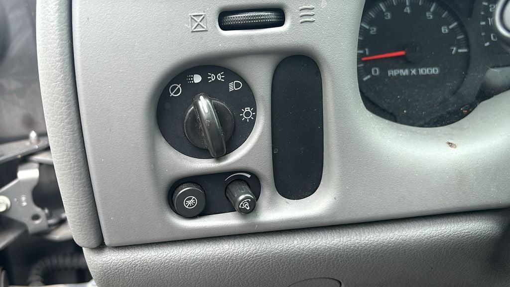 2008 Chevrolet TrailBlazer LS 2FL