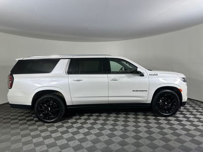 2022 Chevrolet Suburban High Country