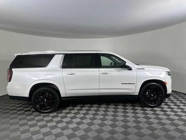 2022 Chevrolet Suburban High Country
