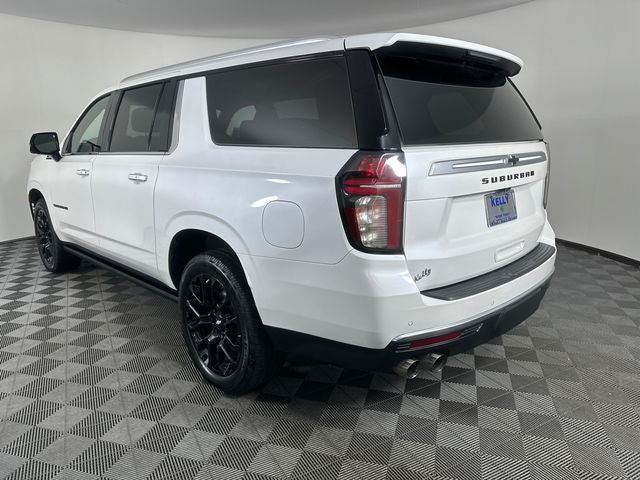 2022 Chevrolet Suburban High Country