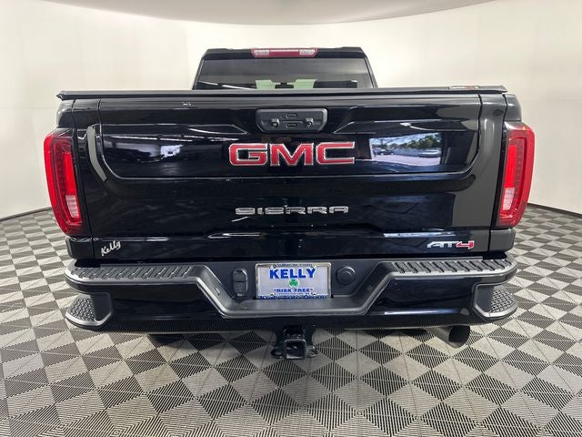 2022 GMC Sierra 2500HD AT4