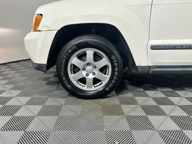 2009 Jeep Grand Cherokee Laredo