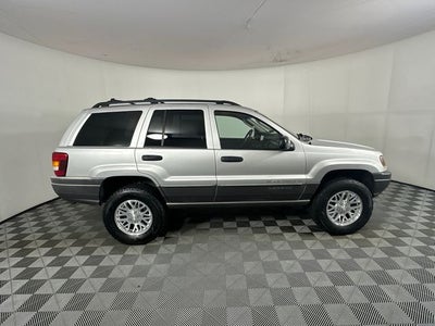 2002 Jeep Grand Cherokee Laredo