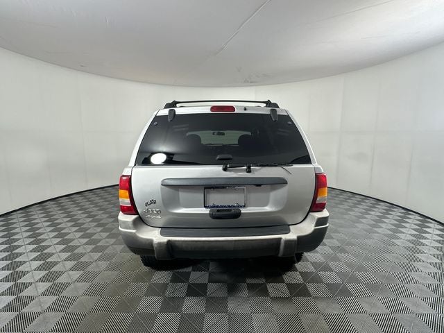 2002 Jeep Grand Cherokee Laredo