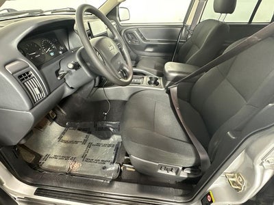 2002 Jeep Grand Cherokee Laredo