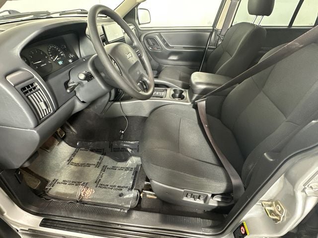 2002 Jeep Grand Cherokee Laredo