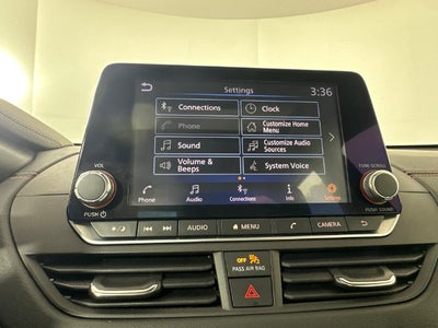 2022 Nissan Altima 2.5 SR Midnight Edition Package