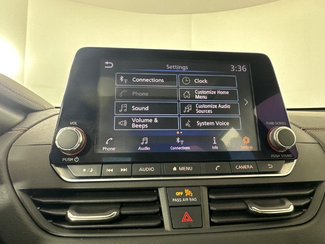2022 Nissan Altima 2.5 SR Midnight Edition Package