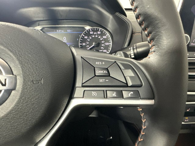 2022 Nissan Altima 2.5 SR Midnight Edition Package