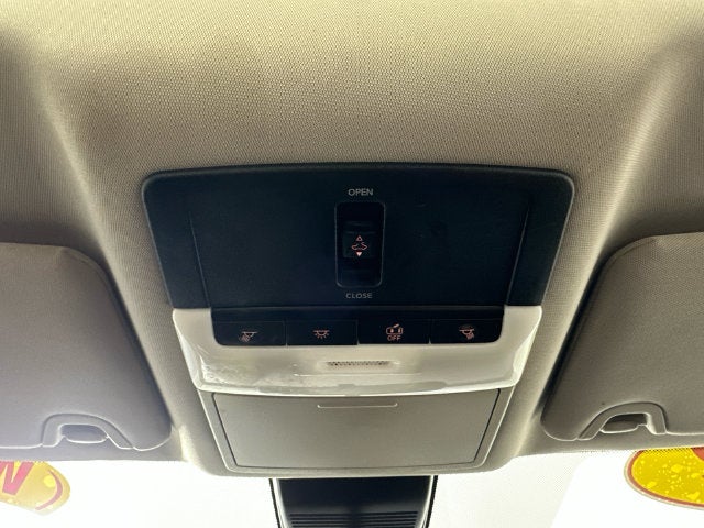 2022 Nissan Altima 2.5 SR Midnight Edition Package