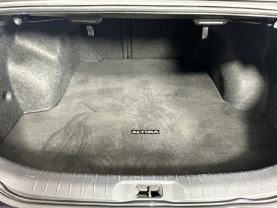 2022 Nissan Altima 2.5 SR Midnight Edition Package
