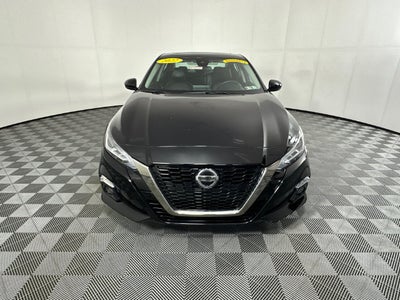 2022 Nissan Altima 2.5 SR Midnight Edition Package