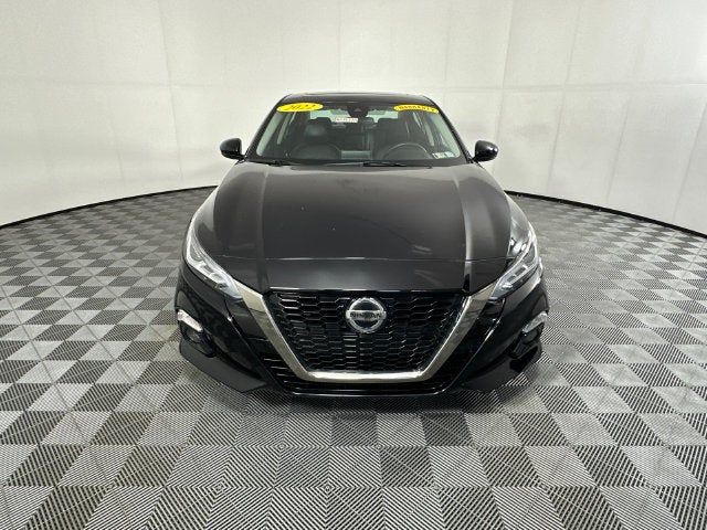 2022 Nissan Altima 2.5 SR Midnight Edition Package