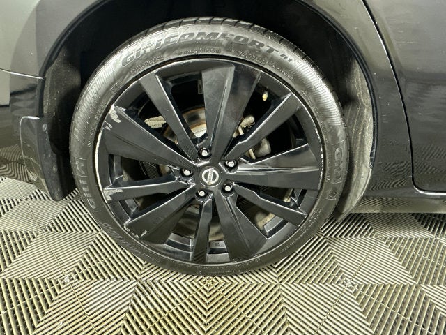 2022 Nissan Altima 2.5 SR Midnight Edition Package