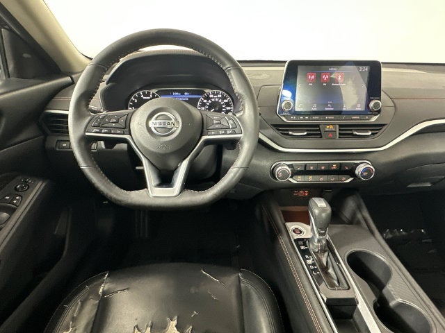 2022 Nissan Altima 2.5 SR Midnight Edition Package