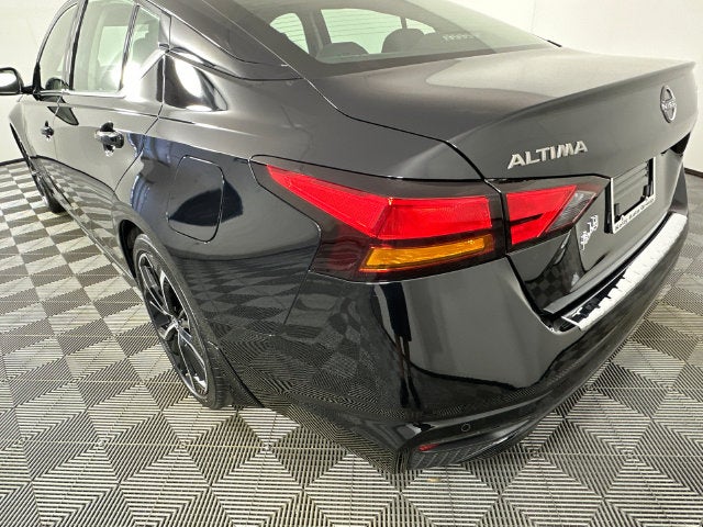 2023 Nissan Altima 2.5 SR Premium Package