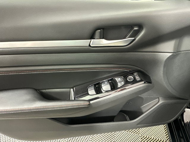 2023 Nissan Altima 2.5 SR Premium Package