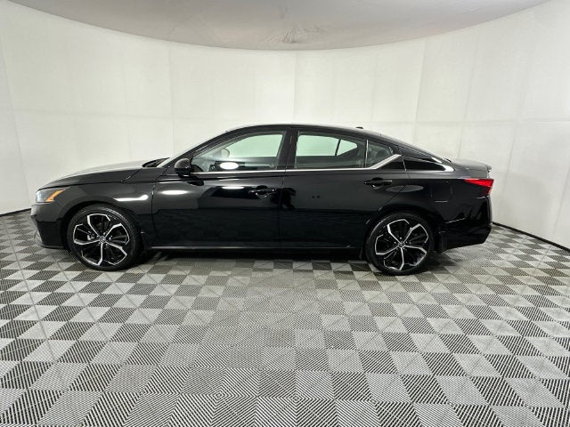 2023 Nissan Altima 2.5 SR Premium Package