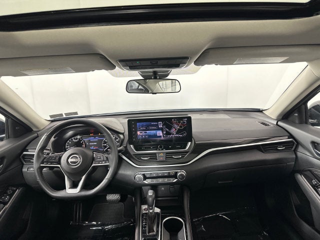 2023 Nissan Altima 2.5 SR Premium Package