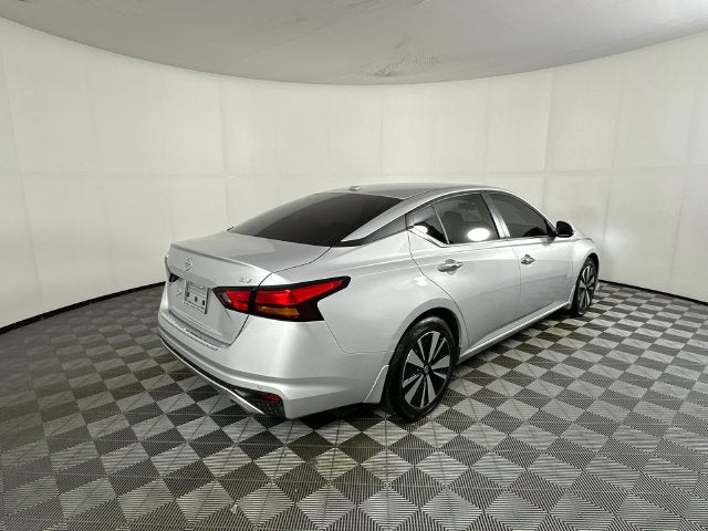 2022 Nissan Altima 2.5 SV Premium Package