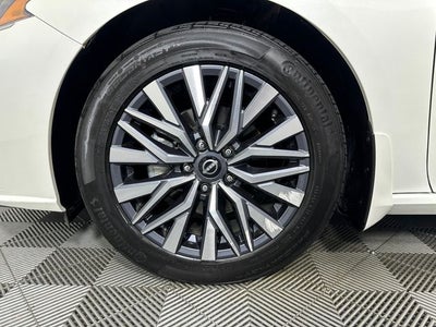 2023 Nissan Altima 2.5 SV Premium Package