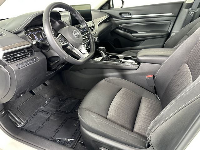 2023 Nissan Altima 2.5 SV Premium Package