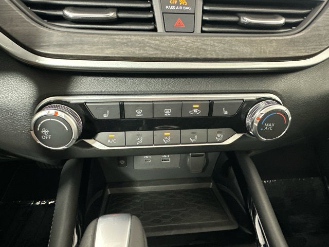 2023 Nissan Altima 2.5 SV Premium Package