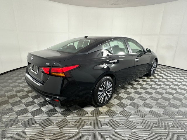 2023 Nissan Altima 2.5 SV Premium Package