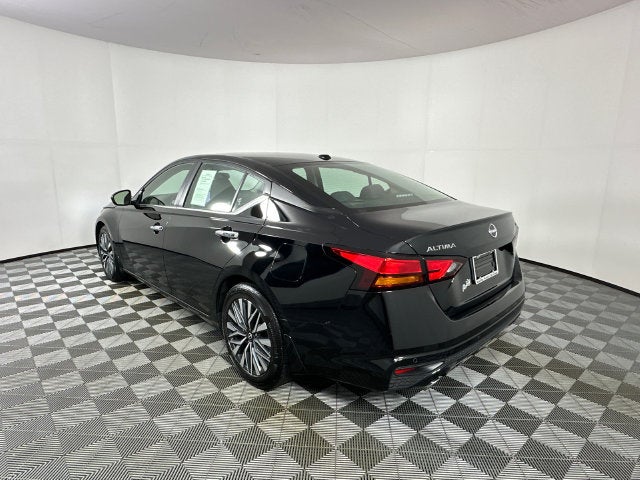 2024 Nissan Altima 2.5 SV Premium Package