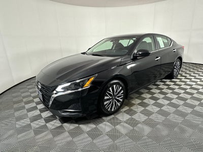 2024 Nissan Altima 2.5 SV Premium Package