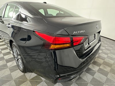 2024 Nissan Altima 2.5 SV Premium Package