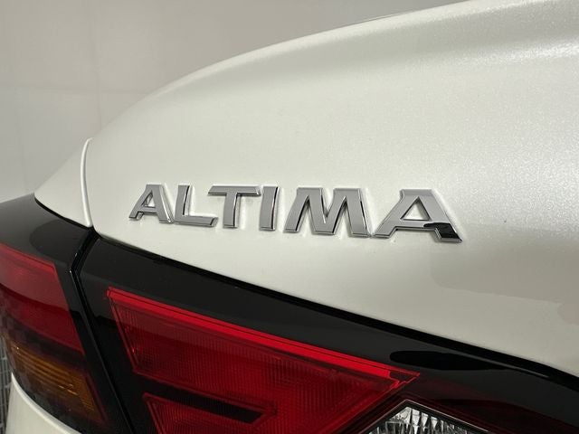 2022 Nissan Altima 2.5 SV Premium Package