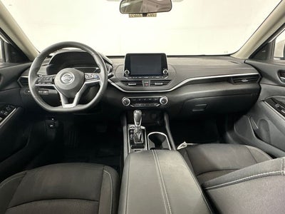 2022 Nissan Altima 2.5 SV Premium Package