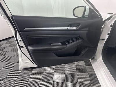 2022 Nissan Altima 2.5 SV Premium Package