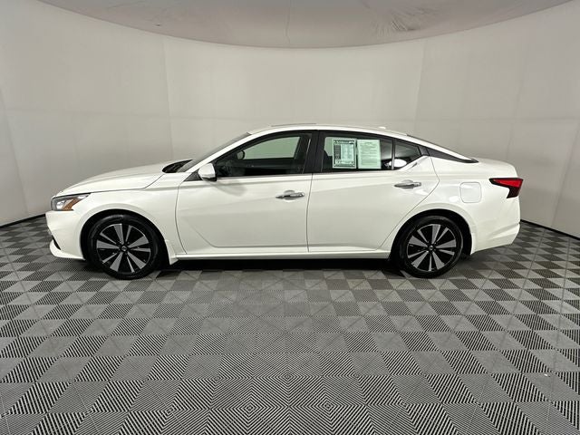 2022 Nissan Altima 2.5 SV Premium Package