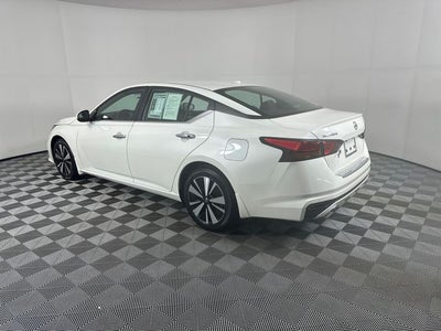 2022 Nissan Altima 2.5 SV Premium Package