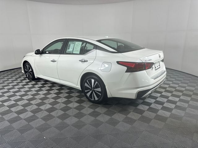 2022 Nissan Altima 2.5 SV Premium Package