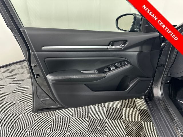 2025 Nissan Altima 2.5 SL