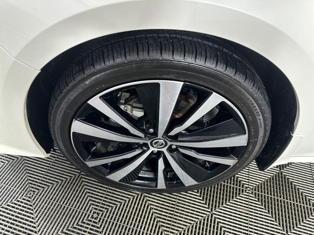 2021 Nissan Altima 2.5 Platinum